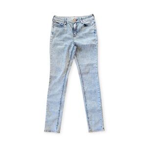 Bullhead denim co jeans high rise skinniest Size 9